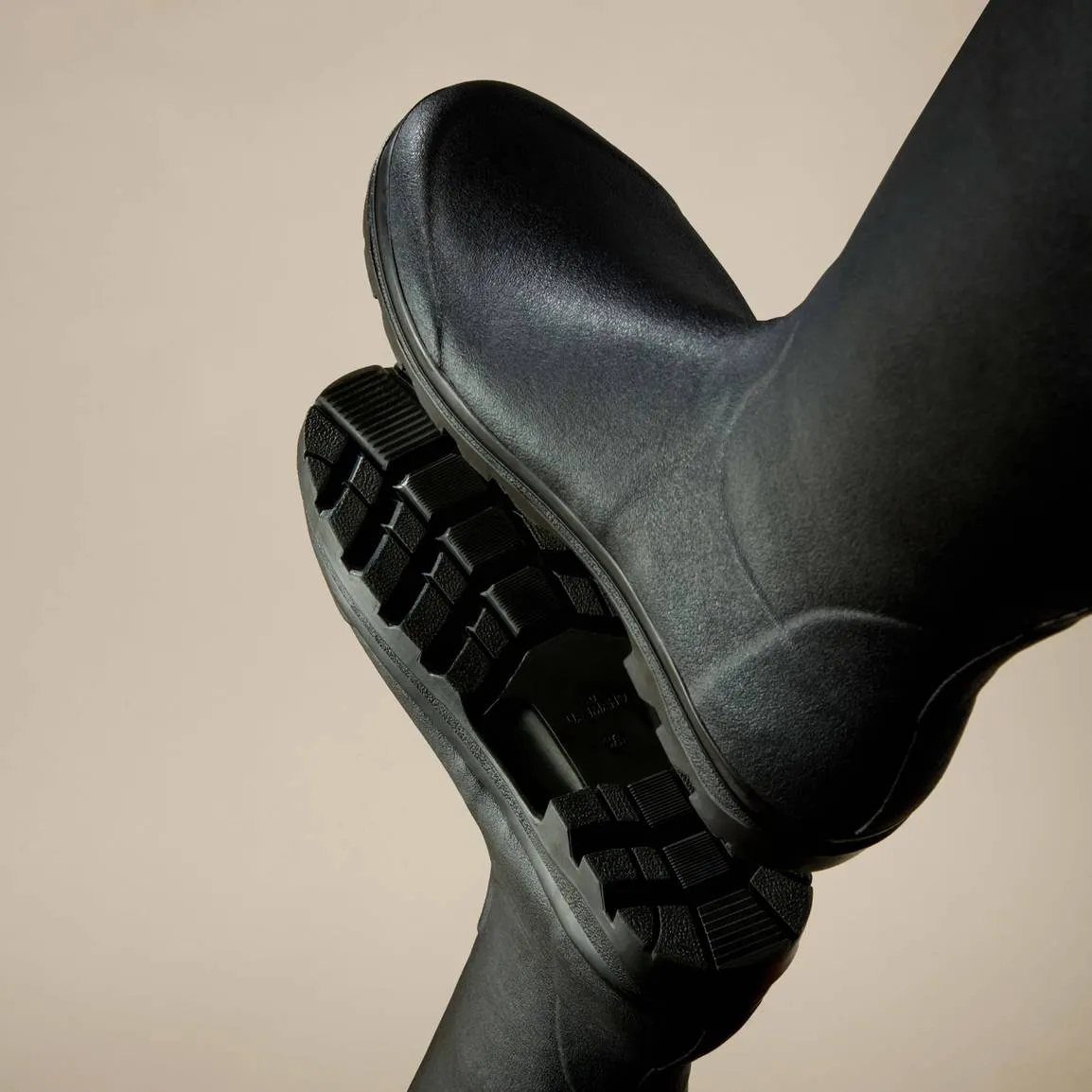 30% OFF - LE CHAMEAU Vierzon Boots - Ladies Jersey Lined - Black - Size: UK 6.5 (EU40)